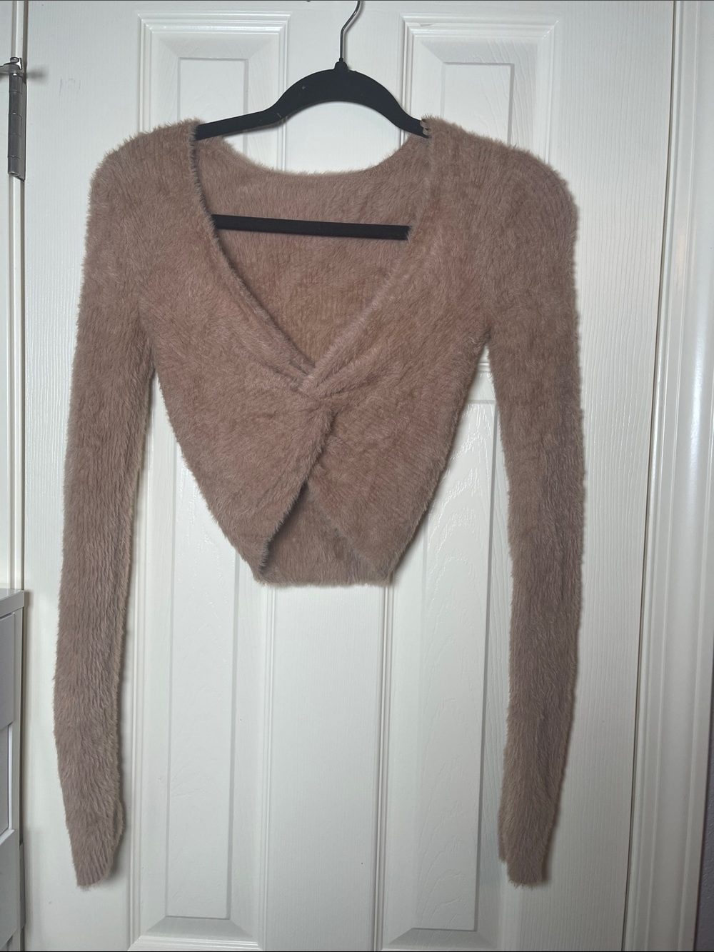 aerie Taupe/Brown Fuzzy Twist-Front V-Neck Sweater